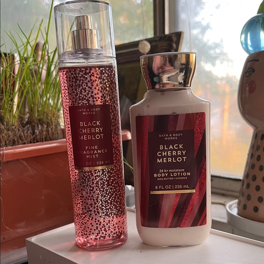 Bath & Body Works Black Cherry Merlot Moisturizer & Mist Set